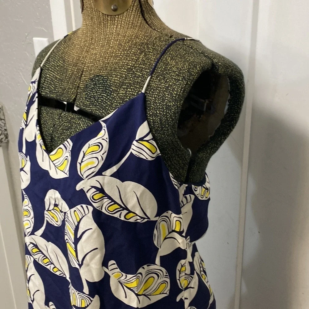 J.CREW SILK FLORAL RACERBACK TANK SIZE 4
